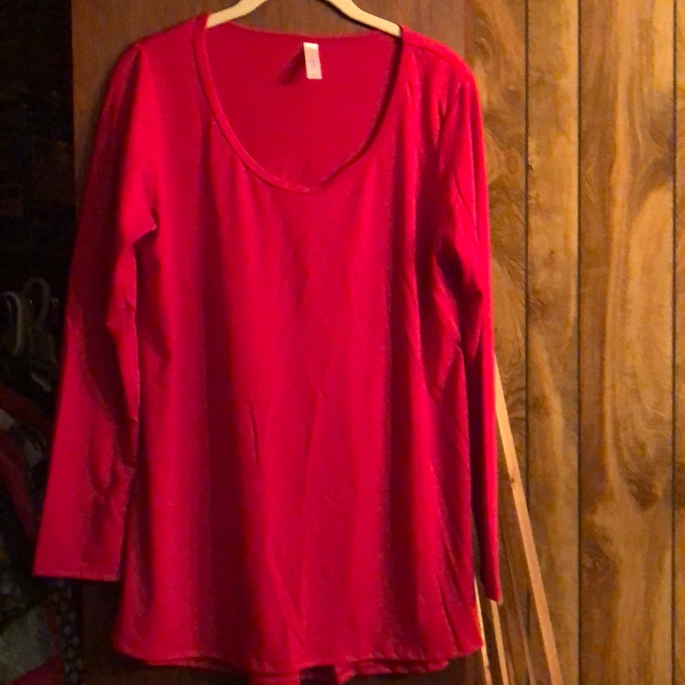 LuLaroe Lynnae top
